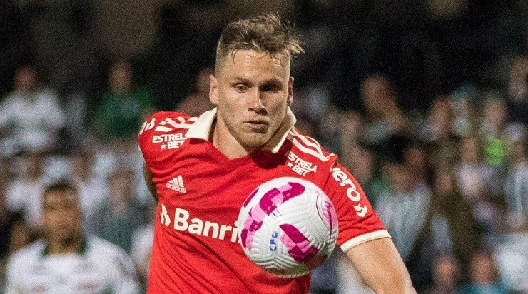 Foto: Robson Mafra/AGIF - Baldasso apostou em Alemão superando Suárez. Foto: Robson Mafra/AGIF - Baldasso apostou em Alemão superando Suárez.