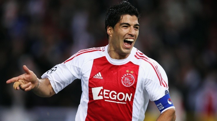 Foto: Bryn Lennon/Getty Images - Suárez ficou mundialmente conhecido no Ajax. 