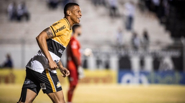Foto: Diogo Reis/AGIF - Hygor marcou 10 gols pelo Criciúma, na Série B do ano passado