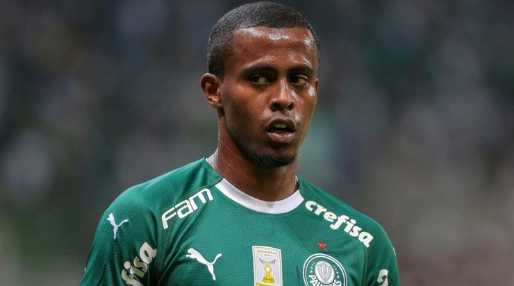 Foto: Ale Cabral/AGIF - Carlos Eduardo deve ser vendido