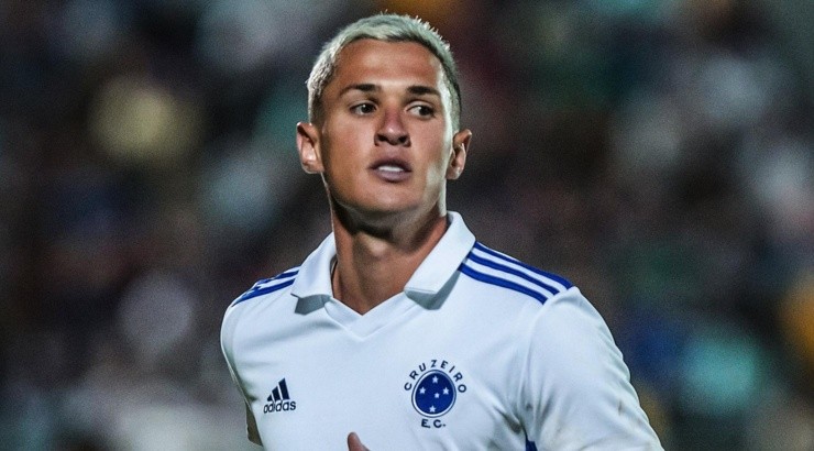 Foto: Gustavo Aleixo/Cruzeiro/Divulgação - Mateus Vital: meia se machucou no 1º jogo oficial da temporada