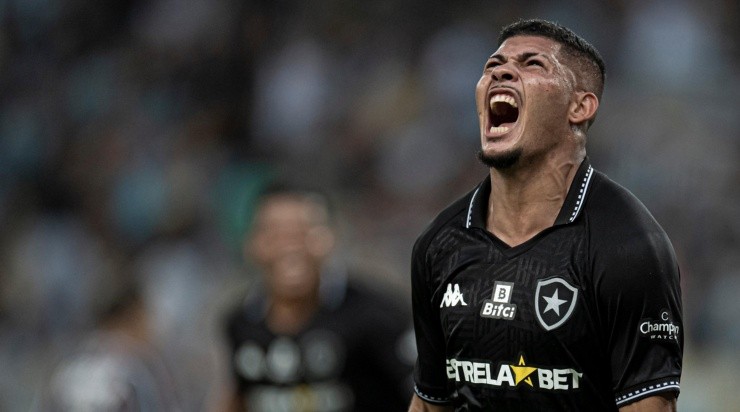 Foto: Jorge Rodrigues/AGIF - Erison pertence ao Botafogo