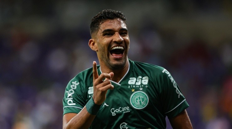 Foto: Gilson Junio/AGIF - Isaque jogou a Série B de 2022 pelo Guarani.