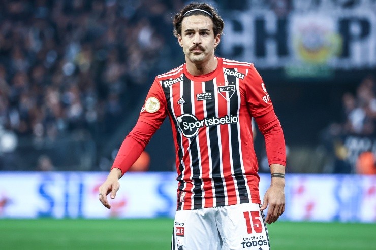 Marcello Zambrana/AGIF. A última vez que Gabriel Neves entrou em campo pelo São Paulo foi em 8 de setembro Marcello Zambrana/AGIF. A última vez que Gabriel Neves entrou em campo pelo São Paulo foi em 8 de setembro