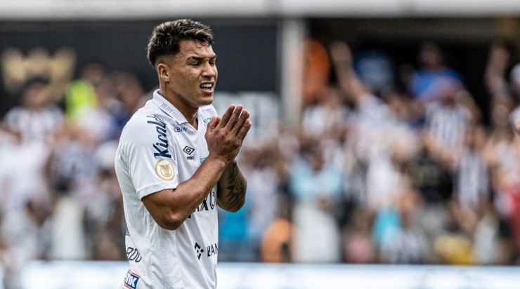 Foto: Raul Baretta/AGIF - Marcos Leonardo foi substituído no clássico