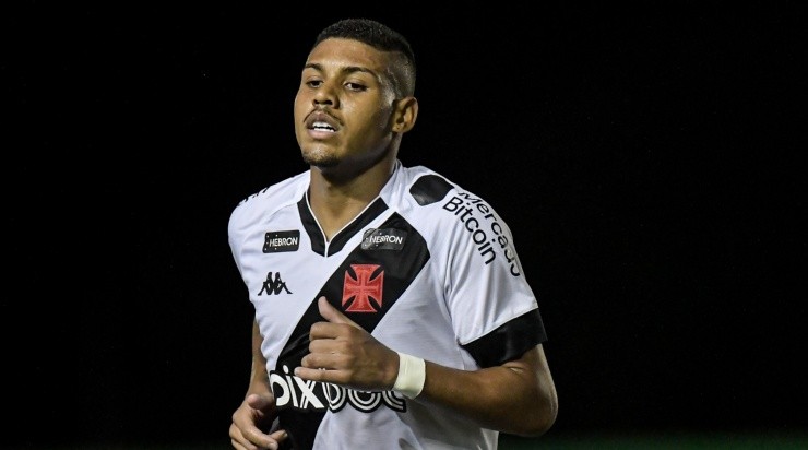 Foto: Thiago Ribeiro/AGIF - Erick não veste mais as cores do Vasco.