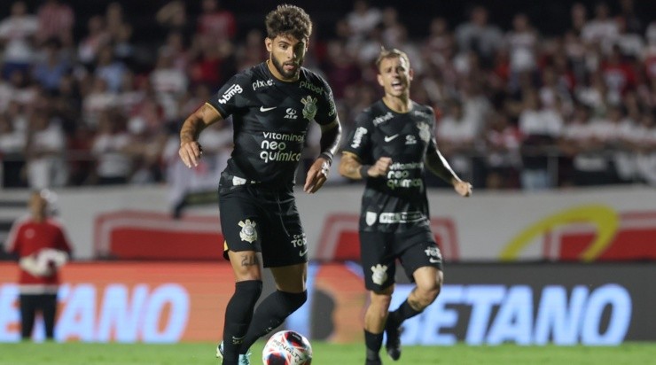 Foto: Marcello Zambrana/AGIF - Yuri Alberto está perto de voltar aos gramados