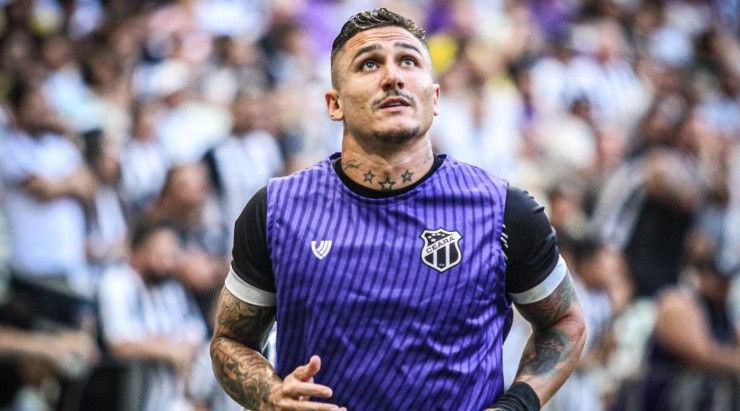 Foto: Lucas Emanuel/AGIF - Vina: meia-atacante do Ceará é alvo do Grêmio