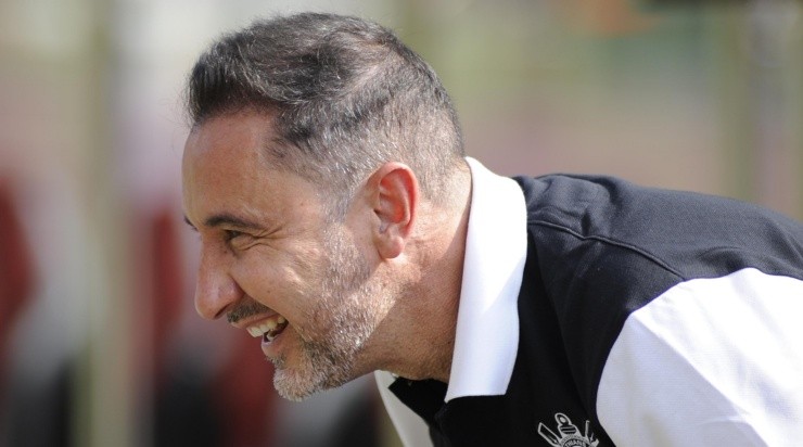 Foto: Alan Morici/AGIF - VP não venceu nenhum clássico contra o São Paulo.