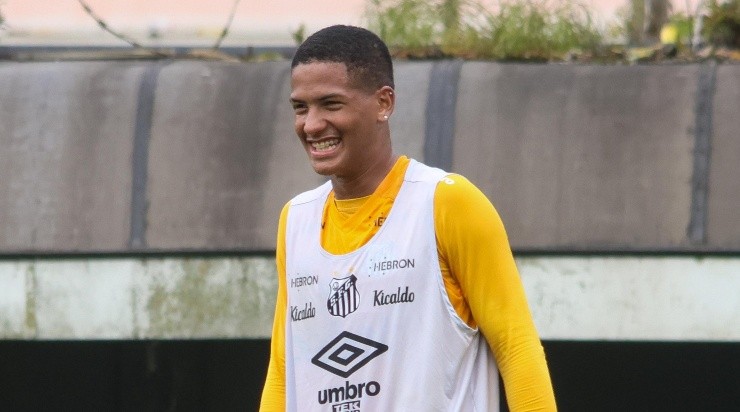 Foto: Fernanda Luz/AGIF - Jovem vem sendo observado pelo Barcelona.