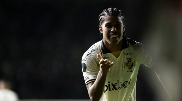 Foto: Jorge Rodrigues/AGIF - Andrey fez uma grande Série B pelo Vasco.