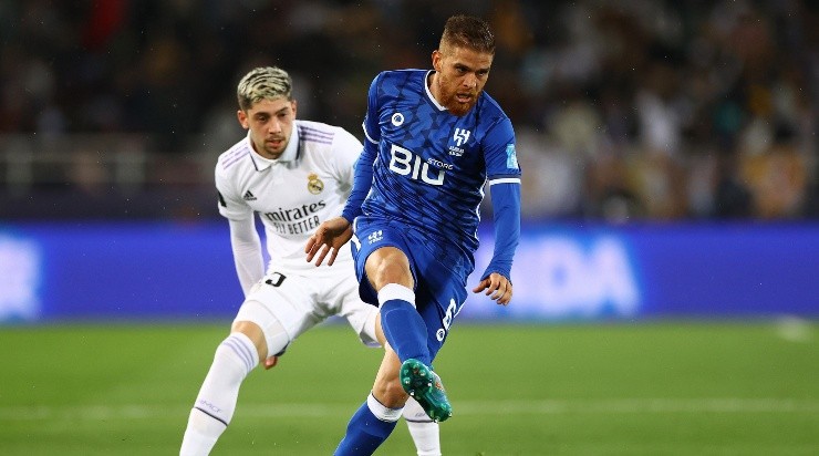 Foto: Michael Steele/Getty Images - Cuéllar esteve em campo na derrota dos sauditas por 5 a 3 para o Real Madrid.