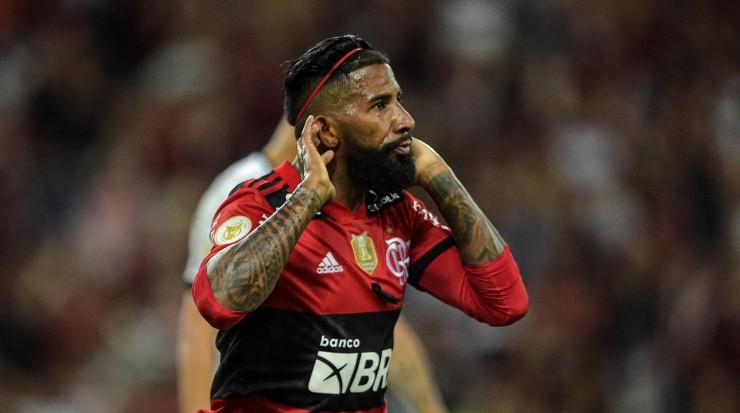 Foto: Thiago Ribeiro/AGIF - Rodinei foi muito elogiado no Olympiacos.