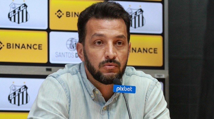 Foto: Fernanda Luz/AGIF - Edu Dracena afirmou que se não fosse por ele, o Santos teria sido rebaixado em 2021