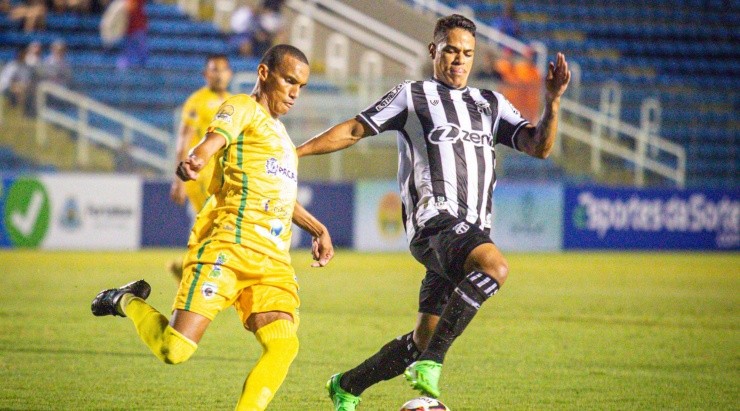 Foto: Lucas Emanuel/AGIF - Geovane jogador do Ceará durante partida contra o Pacajus.