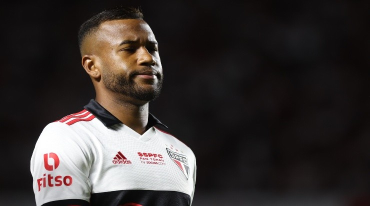 Foto: Marcello Zambrana/AGIF - Luan: volante tem contrato até o fim do ano com o São Paulo Foto: Marcello Zambrana/AGIF - Luan: volante tem contrato até o fim do ano com o São Paulo