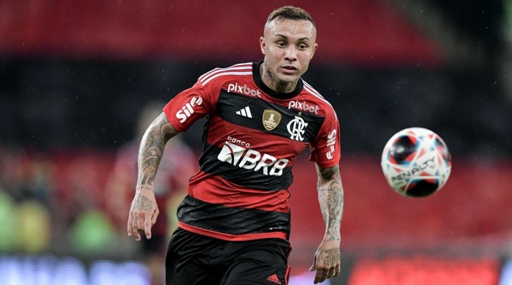 Foto: Thiago Ribeiro/AGIF - O atacante ainda procura seu espaço no Flamengo