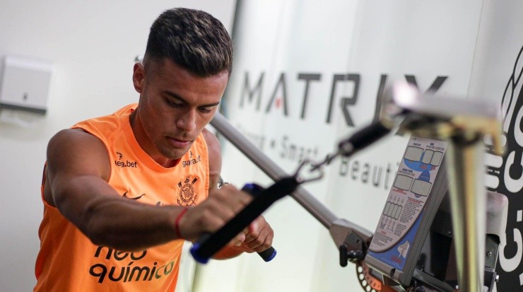 Foto: Rodrigo Coca/Ag. Corinthians - Gringo ficou um tempo parado por lesão. Foto: Rodrigo Coca/Ag. Corinthians - Gringo ficou um tempo parado por lesão.