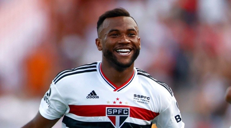 Foto: Thiago Calil/AGIF - Luan ainda segue sendo observado pelo Grêmio. Foto: Thiago Calil/AGIF - Luan ainda segue sendo observado pelo Grêmio.