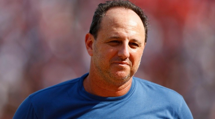 Foto: Thiago Calil/AGIF - O time do técnico Rogério Ceni será mandante no estádio do rival