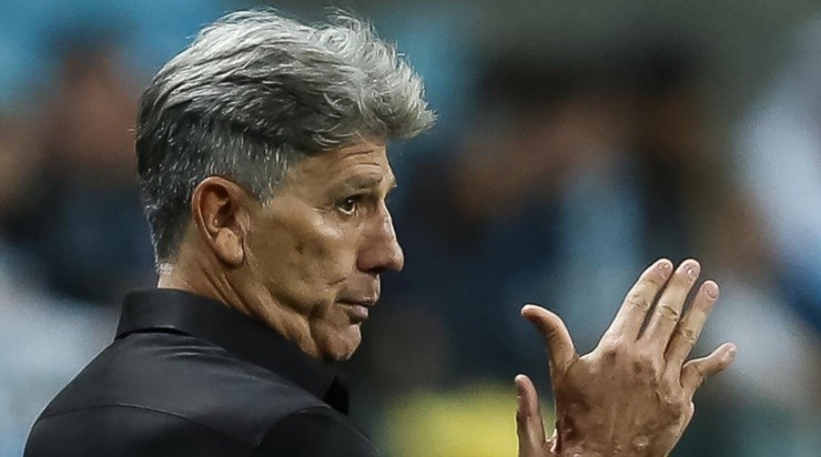 Foto: Pedro H. Tesch/AGIF - Renato ainda não desistiu desse reforço no Grêmio.