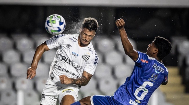 Foto: Raul Baretta/ Santos FC - Contra o Iguatu, Santos marcou dois gols de cabeça.