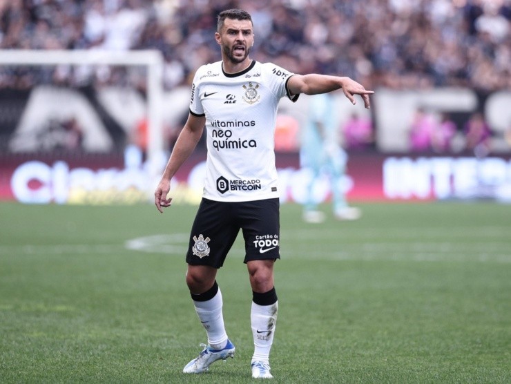 Ettore Chiereguini/AGIF – Junior Moraes atuando pelo Timão