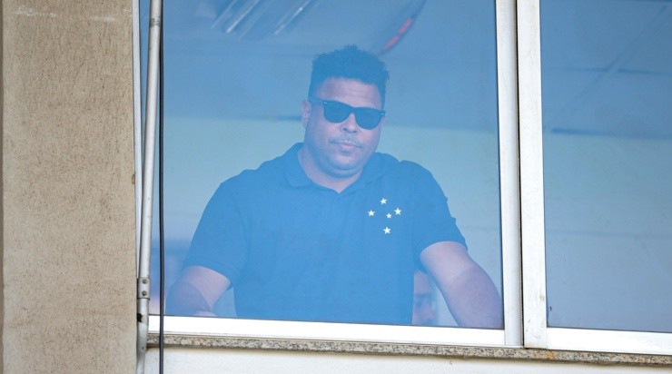 Foto: Gilson Junio/AGIF - Ronaldo esteve presente na Arena do Jacaré.
