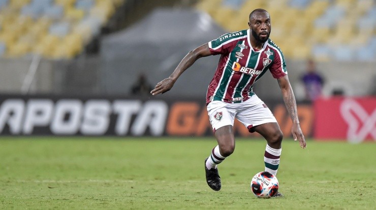 Foto: Thiago Ribeiro/AGIF - Manoel: zagueiro tem se recuperado bem de lesão