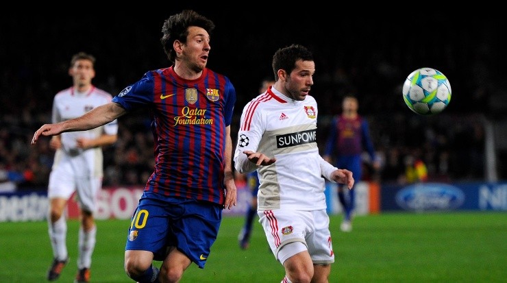 Foto: David Ramos/Getty Images - Messi em ação na partida.