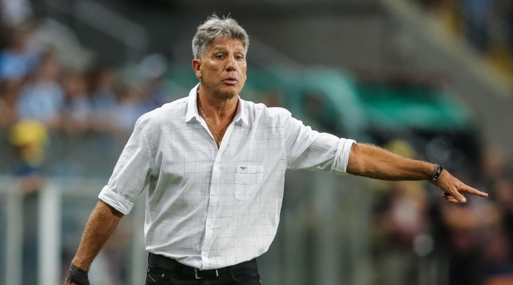 Foto: Pedro H. Tesch/AGIF - Renato durante a vitória sobre o Ferroviário. 