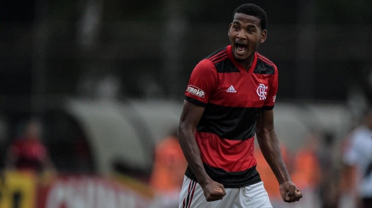 Foto: Thiago Ribeiro/AGIF - Cleiton foi procurado pelo Sporting Braga, de Portugal