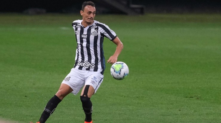 Foto: Marcello Zambrana/AGIF - Diego Pituca: na mira do Colorado