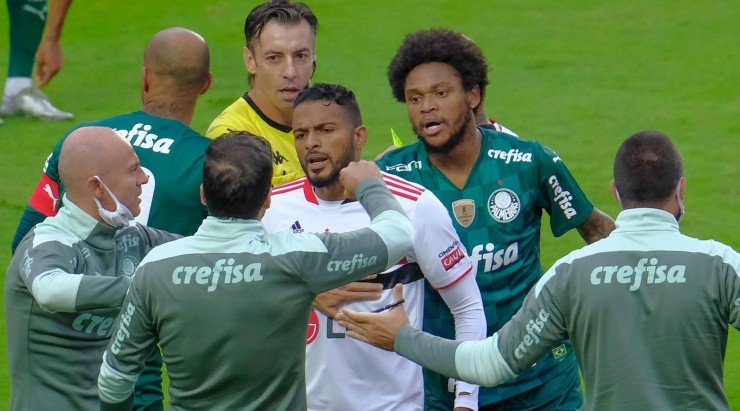 Foto: Marcello Zambrana/AGIF - São Paulo foi campeão naquele ano.  
