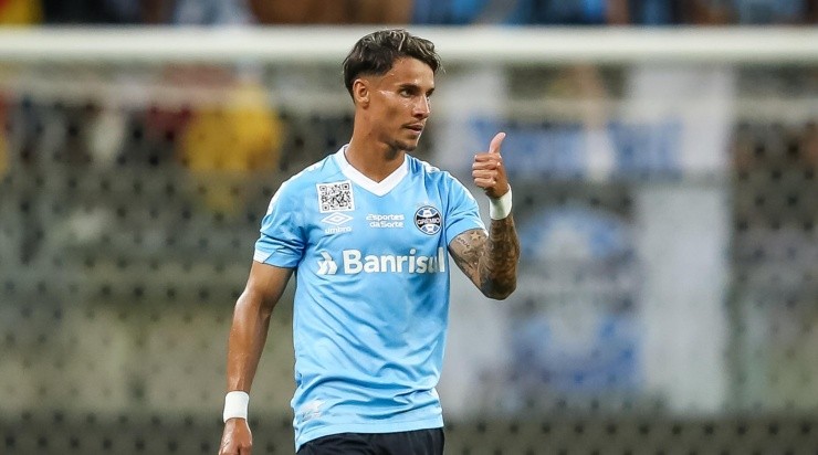 Foto: Pedro H. Tesch/AGIF - Ferreira interessa ao Vasco Foto: Pedro H. Tesch/AGIF - Ferreira interessa ao Vasco