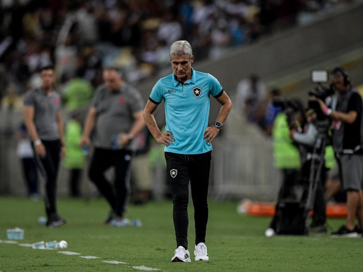 Thiago Ribeiro/AGIF – Luis Castro