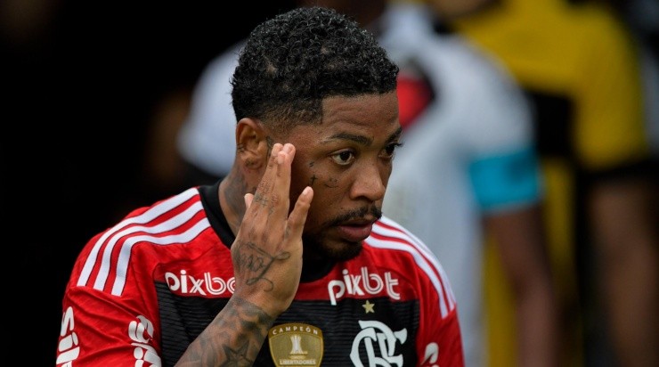 Foto: Thiago Ribeiro/AGIF - Marinho segue sem moral no Flamengo. Foto: Thiago Ribeiro/AGIF - Marinho segue sem moral no Flamengo.