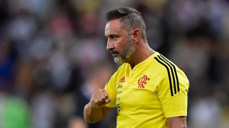 Foto: Thiago Ribeiro/AGIF - Mesmo com a pressão no Flamengo, o treinador segue curtindo o Rio de Janeiro.