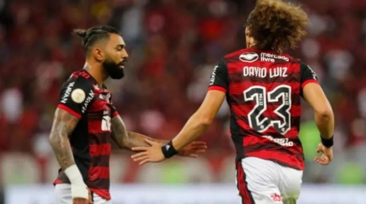 Foto: Gilvan de Souza/Flamengo/Divulgação - Gabigol e David Luiz: dupla vem 'batendo cabeça' no Flamengo