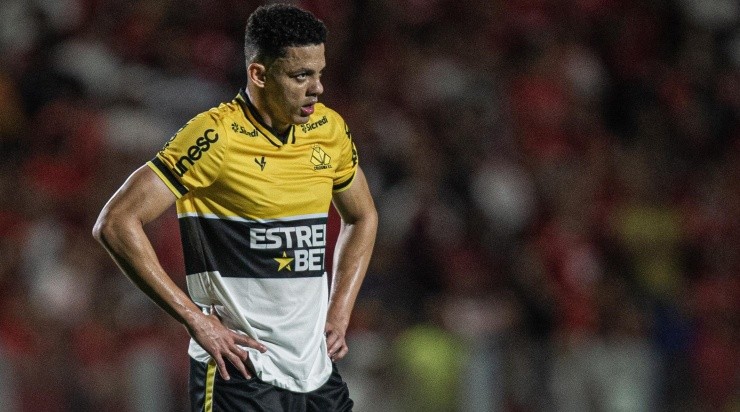 Heber Gomes/AGIF – Walisson Maia é um dos desfalques do Criciúma para confronto contra os goianos