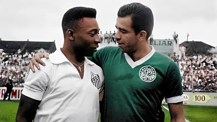 Corinthians x Cruzeiro: jogadores homenageiam Rei Pelé antes da