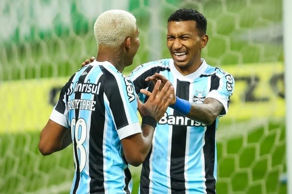 Atlético-MG teria interesse em meia-atacante ex-Grêmio