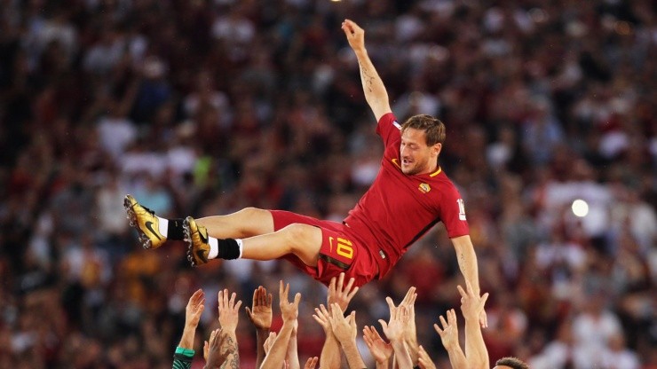 Foto: Paolo Bruno/Getty Images | Totti se dedicou por 25 anos ao Roma