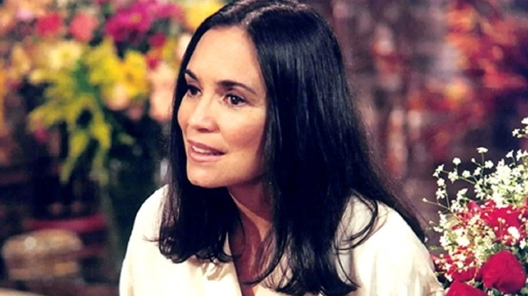 Regina Duarte como Helena em "Por Amor", um de seus maiores sucessos