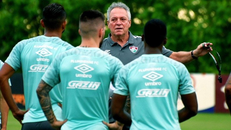 Foto: Mailson Santana/Fluminense FC/Divulgação - Abel Braga: técnico gosta do futebol do defensor e aprova renovação