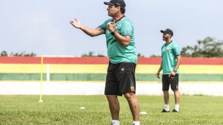 Ronald Felipe / SCFC - João Brigatti, técnico do Sampaio Corrêa