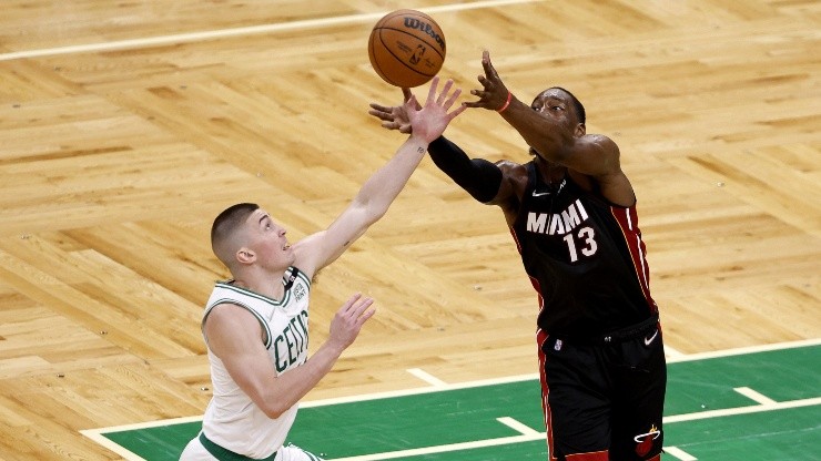 Winslow Townson/Getty Images - Heat e Celtics em ação pela final de conferência