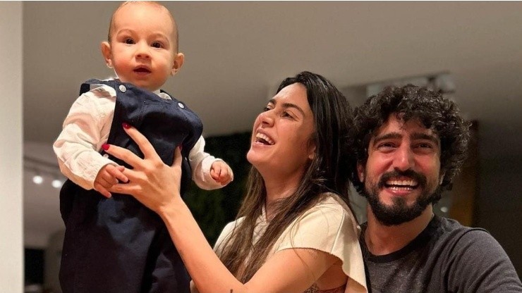 Atores Thaila Ayala e Renato Góes celebram 10º mesversário do filho Francisco. Imagem: Reprodução/Instagram oficial da atriz.