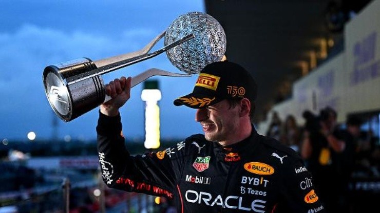Verstappen ganhou a 12ª corrida de 18 etapas na temporada