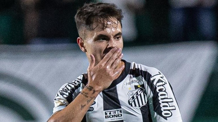“Melhor que Zanocelo”; Torcida encontra meia bom e barato para Santos contratar